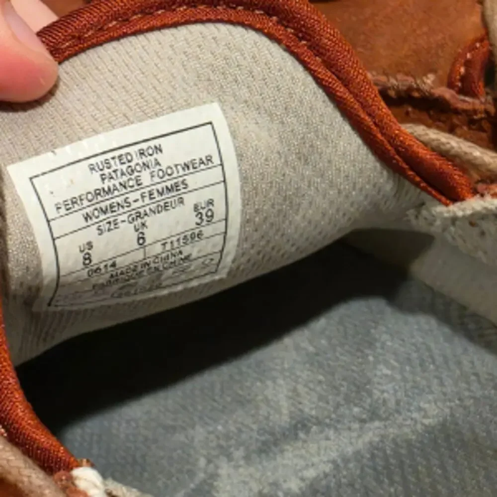 Patagonia Maui Mocs Red Leather Slip On Loafers Women's 8 Rare Discontinued - Picture 9 of 11